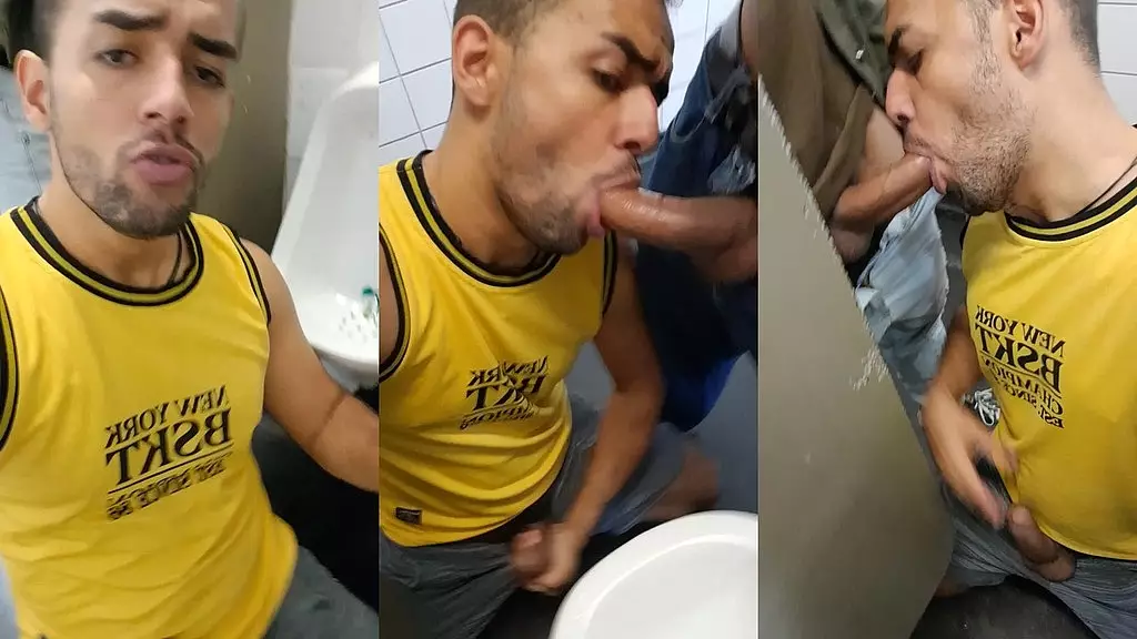 mamando pica feito picole no banheiro do tampo, que delicia cheiro de rola de macho