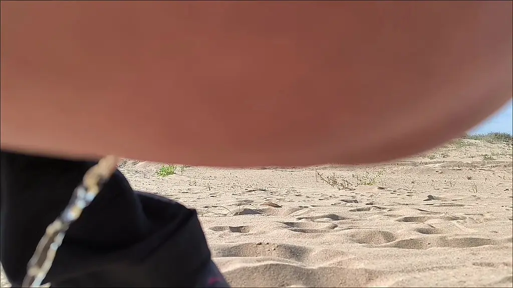 meando sin nadie abajo