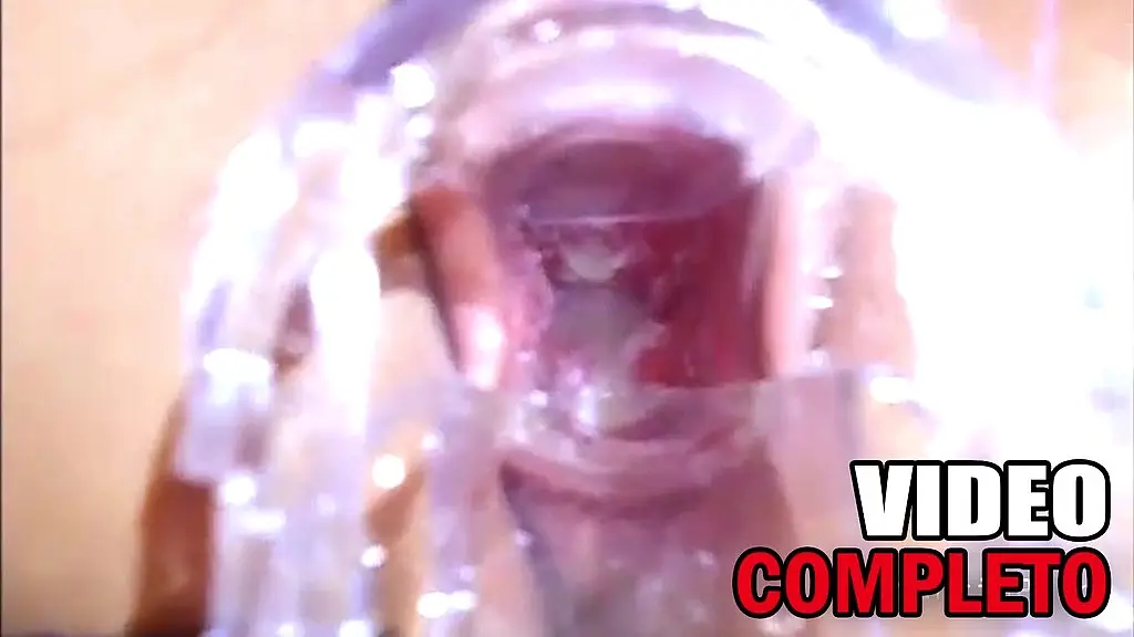 agbf mexicana se mete especulo y hace squirt en la ducha, que gime rico porno en espanol - video completo