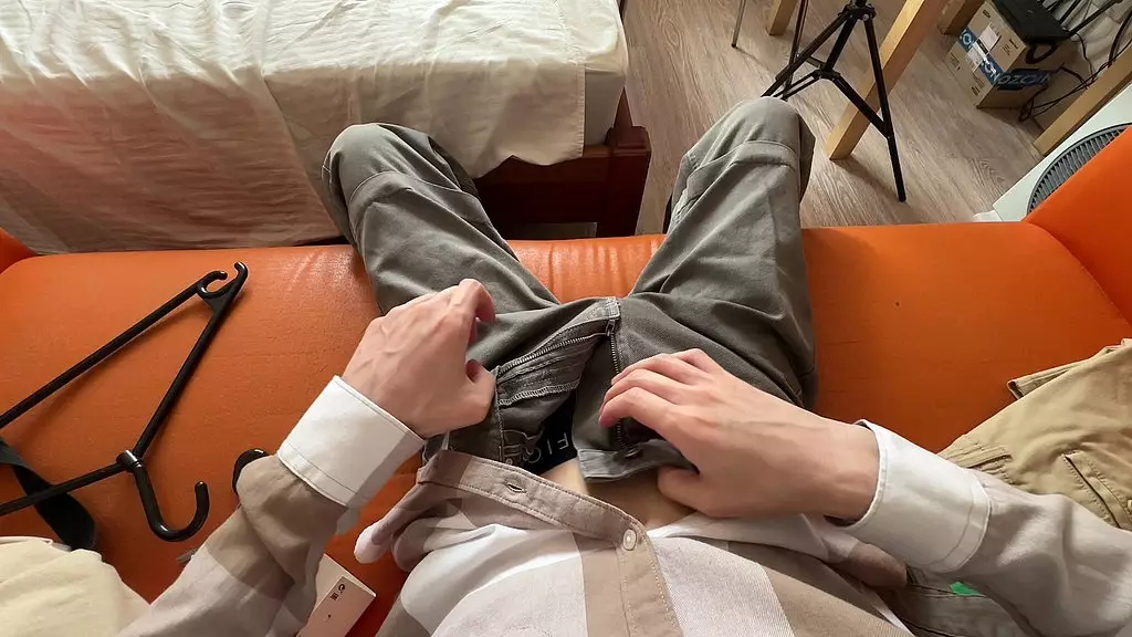 обследование большого 23-сантиметрового члена от первого лица!