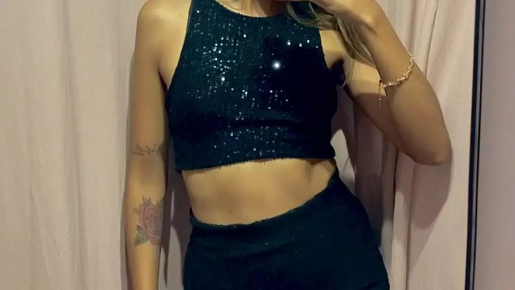 Виолетта Борер такая красивая