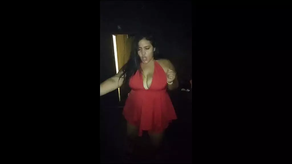 колумбия кончает в пизду и кончает в баню дискотеки