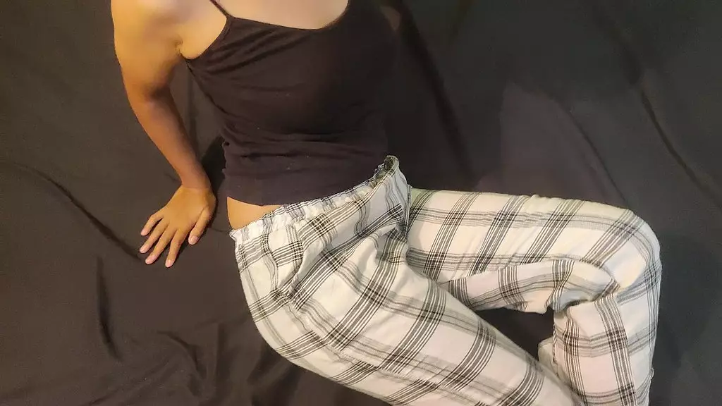 друг моего мужа жестко трахнул меня