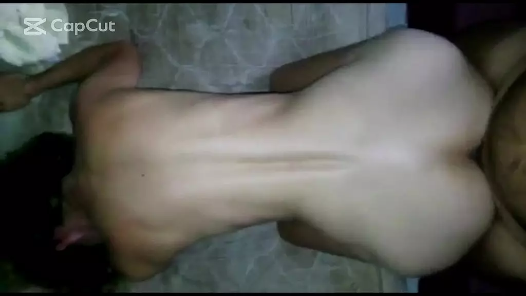 dei a Bundinha no escurinho pra minha mae nao perceber