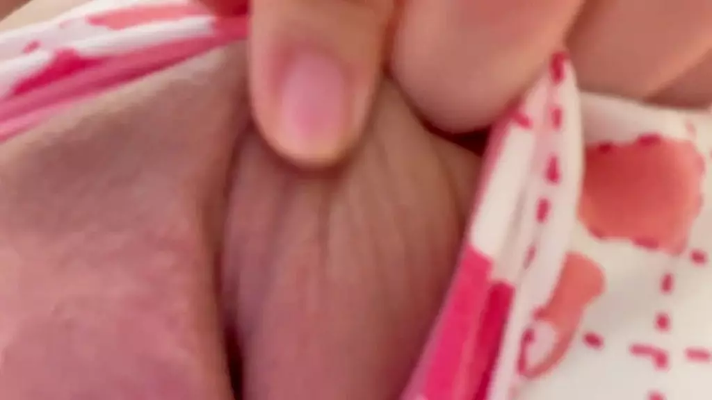 я так возбужден по тебе. пожалуйста, трахни меня