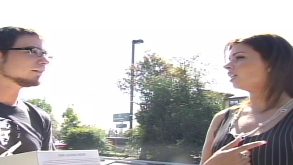 Бейли Брукс — брюнетка, которая любит, чтобы ее вылизывали перед сексом