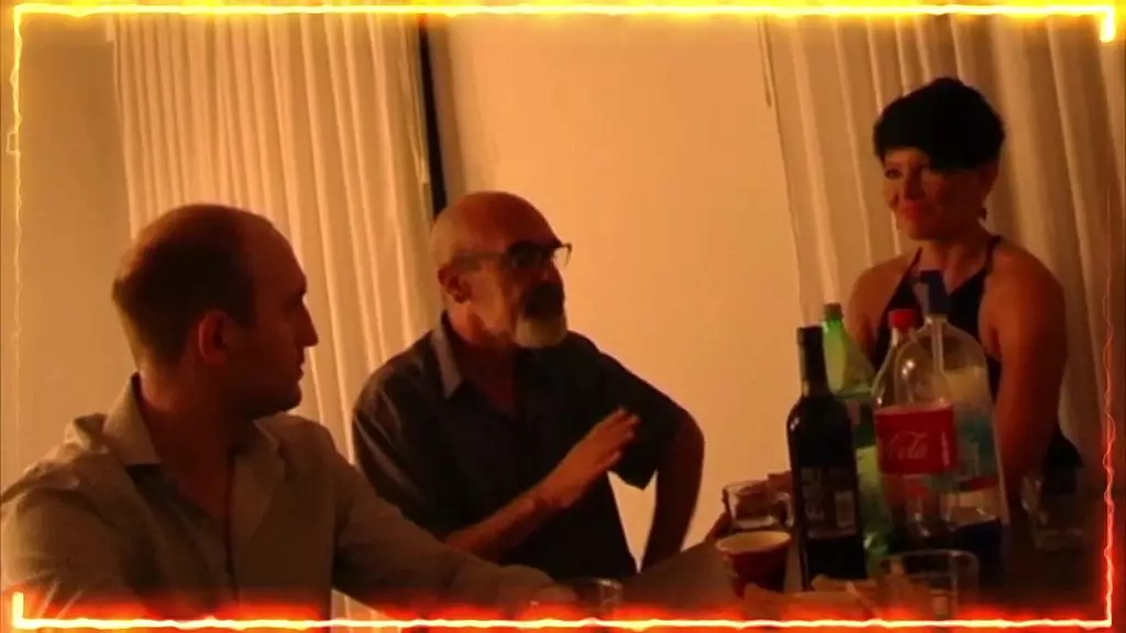 Роскошное нижнее белье и сольные соблазнения Лины