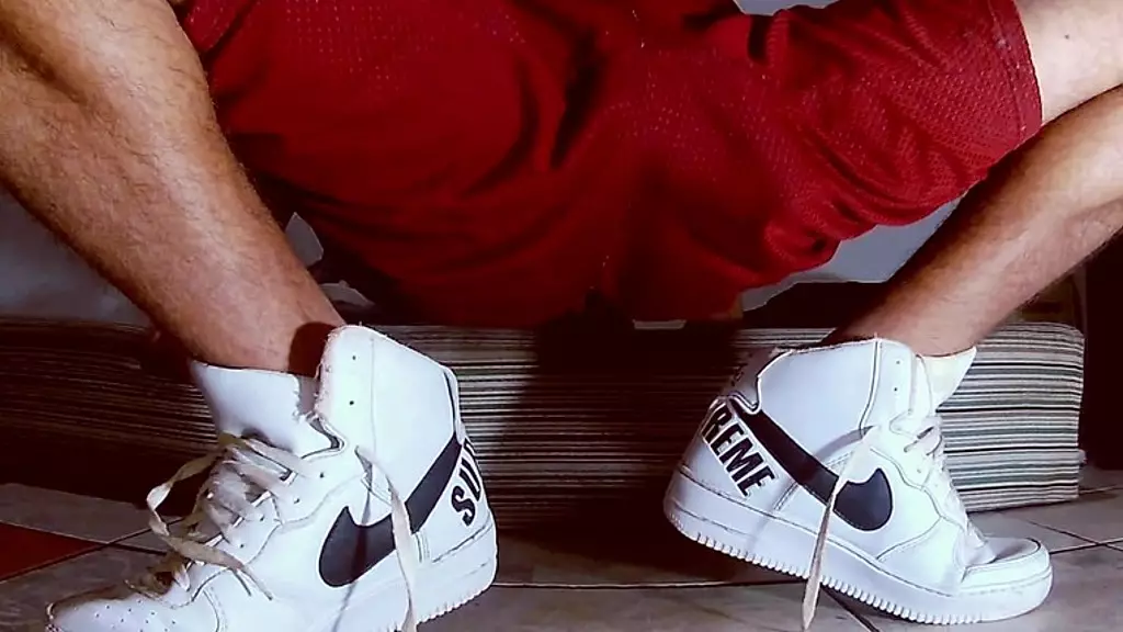 мастурбация в шортах - 26 сентября 2024 г