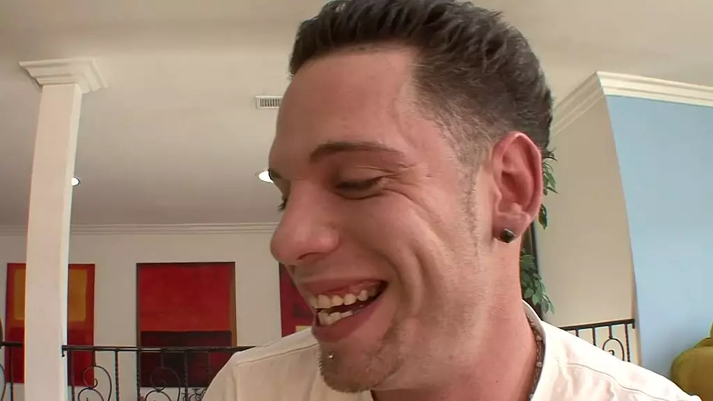 отличная задница Наташи Веги