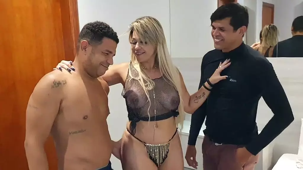 Это место не подходит к саиру и не подходит как жена и друг в моем доме