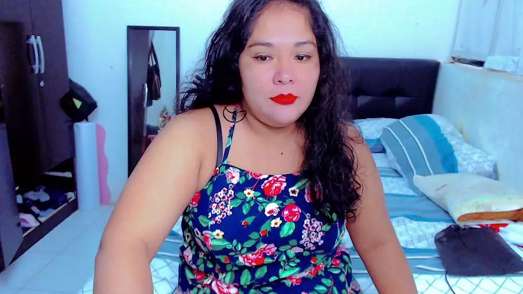 una esposa debe complacer a su hombre entregando todo
