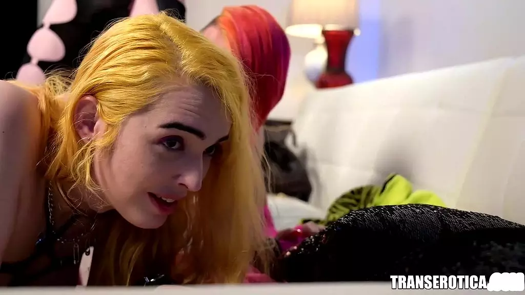 транс красотки kelly lovely и haven starr anal-fuck bella bates!