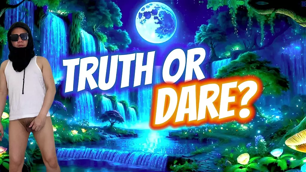 мужчина давно уже тайно влюблен в своего друга и мечтает отсосать у него член