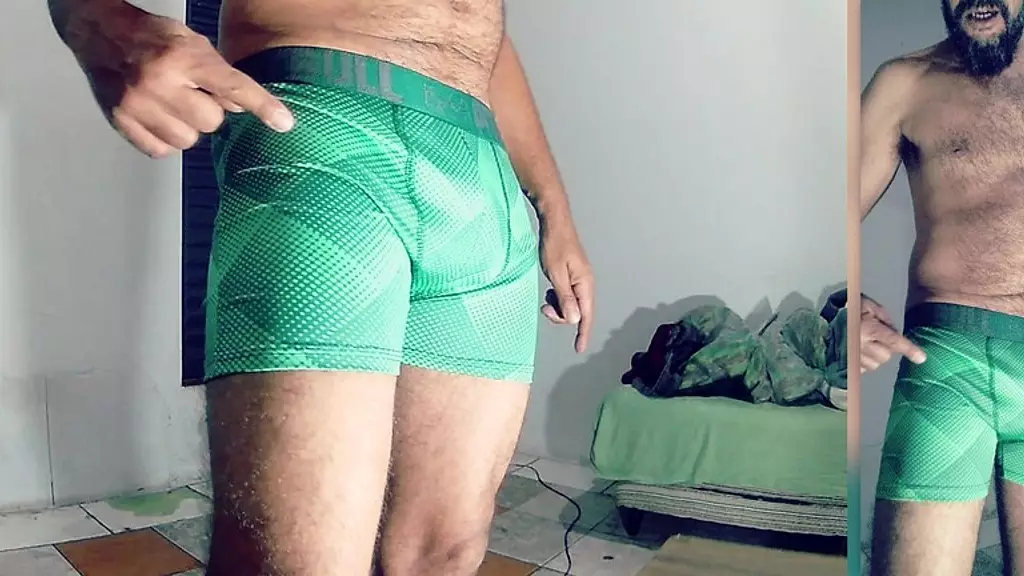 примерить новое нижнее белье