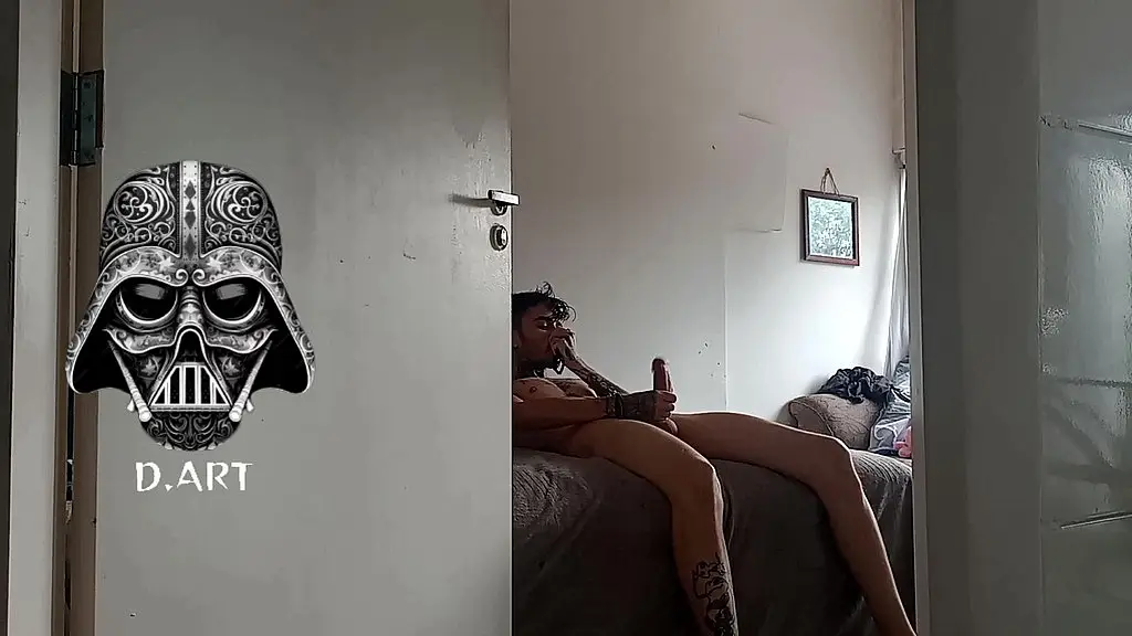 hidden camera catches man sniffing blonde s clothes after gym 01