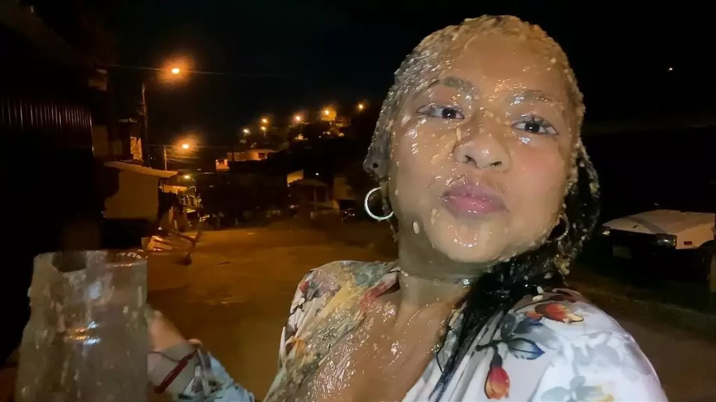 рвотная шлюха ночью