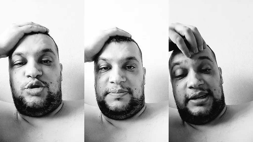 крина кривая в то время