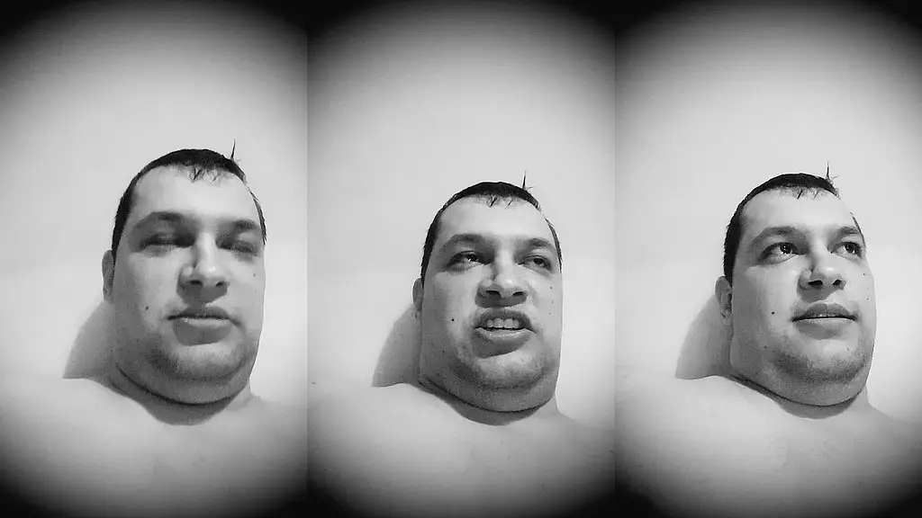 Curva Sonya, Румыния