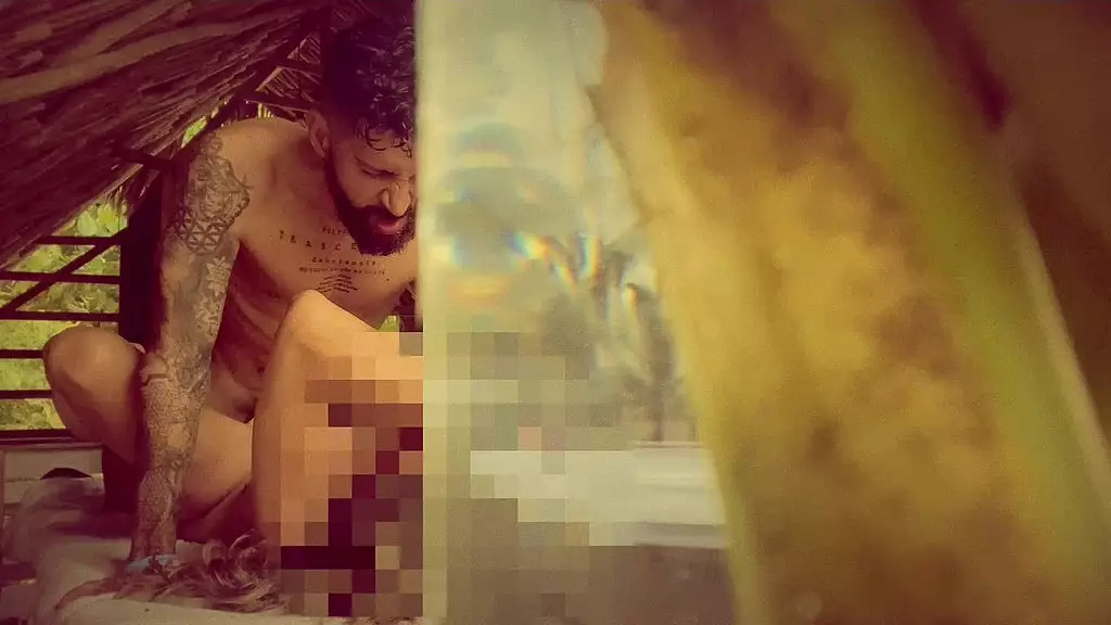 дикий тантрический секс в массажном кабинете моего отеля на пляже