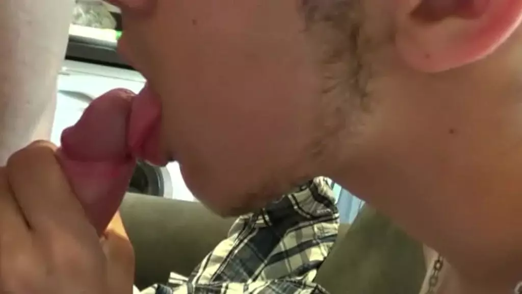 французский твинк мэтт кенеду трахается с молодым марроканцем