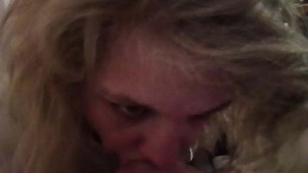 минет, и он заканчивает тем, что кончает