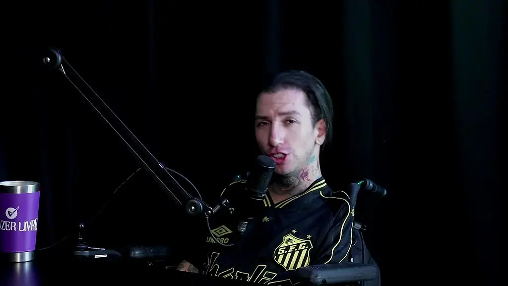 tinham preconceito da sexualidade de pessoas com deficiencia, achava que nao ia comer ninguem e tomava tadala pra levantar o pau - gabriel do olhar sob rodas