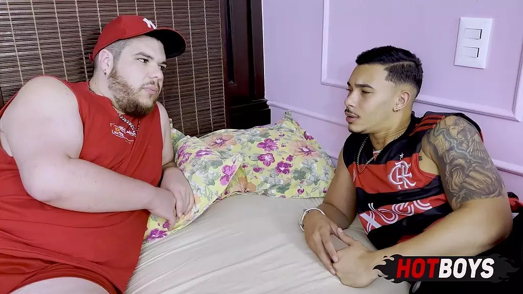 dois rabudos gulosos divem o pau grande e Grosso do novinho magrinho (completo) gg fode bryson araujo и фернандо дьявол