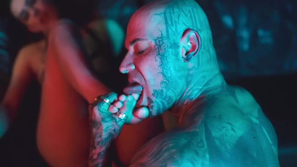 я выбираю только лучших рабынь-ног, чтобы они мне служили