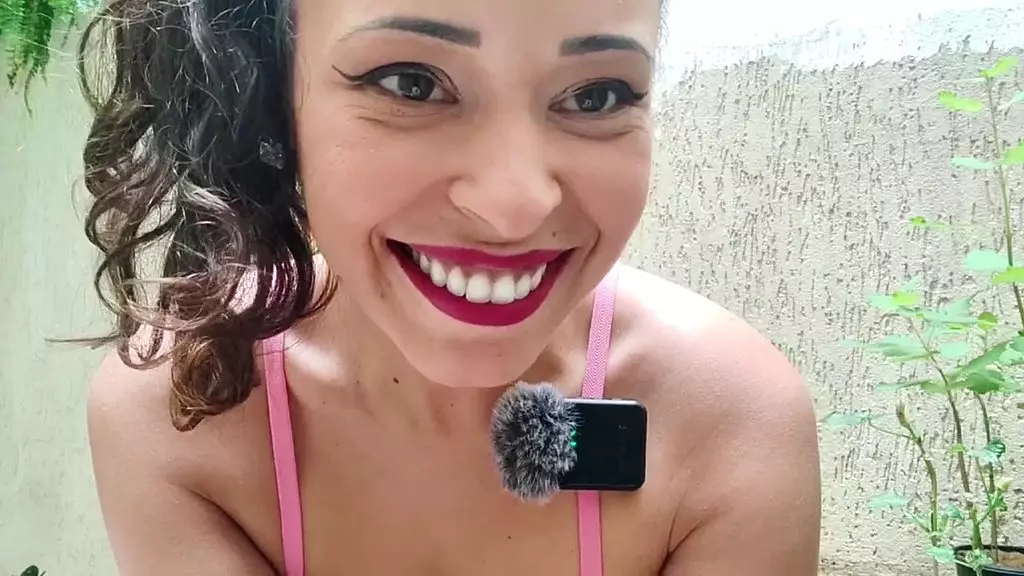 pov - maia spuleta - футджоб с мини-ногами