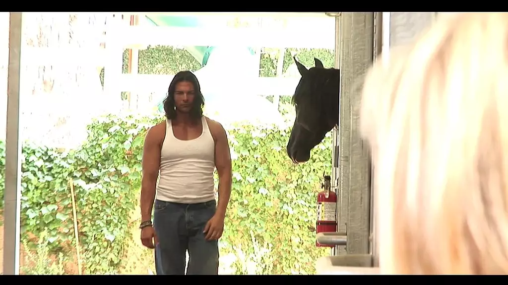 Лекси Белль принимает член висельника