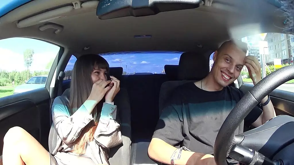 фейковое такси с девушкой из экскорта