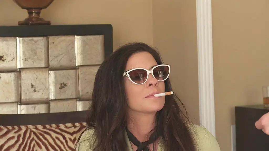 Эви Скотт, Дилан Райдер и Мэделин Мари делят один каскадерский член ради забавы