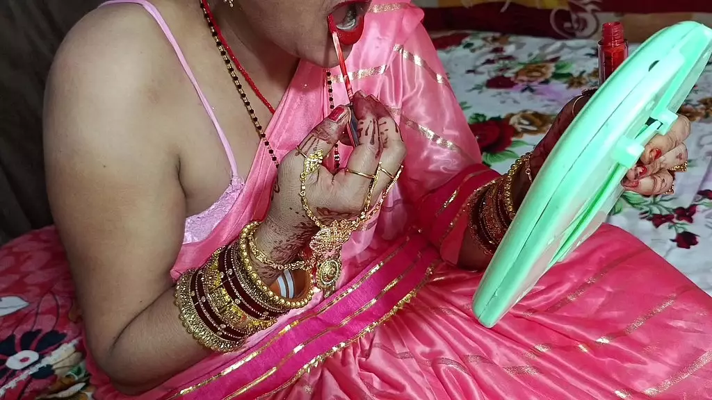 я собирался на базар Садар, мой девер джи трахнул меня чистым хинди-голосом