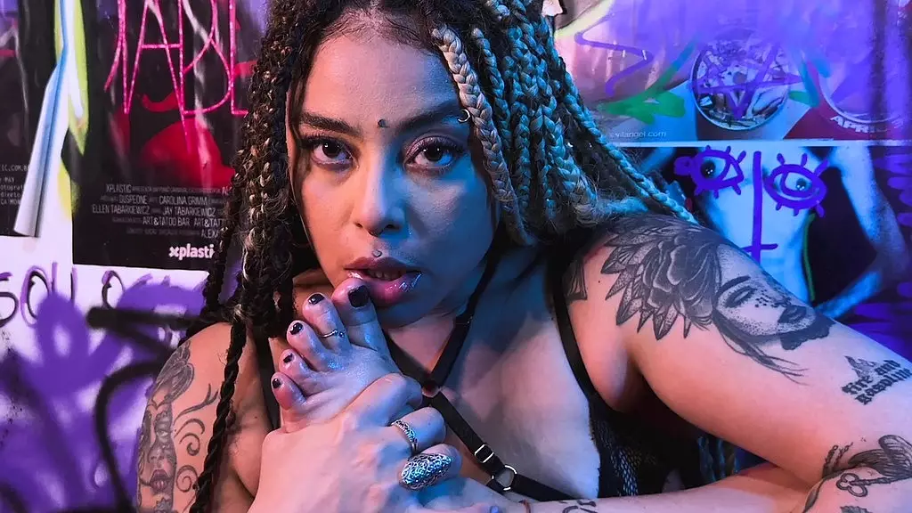 дразнение стопами Медузы