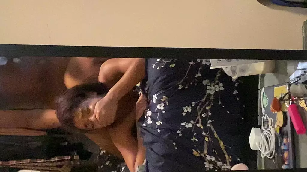 грубый секс поздней ночью