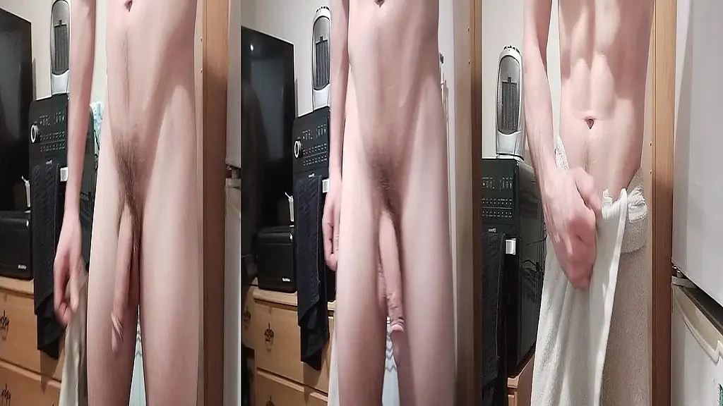 englishbull accidentally drops his towel.