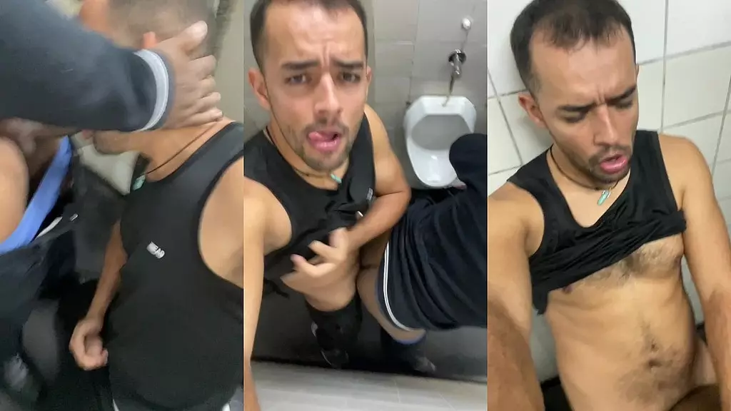 caminhoneiros brincando no banheiro, safado me Comeu no Banheiro do aeroporto