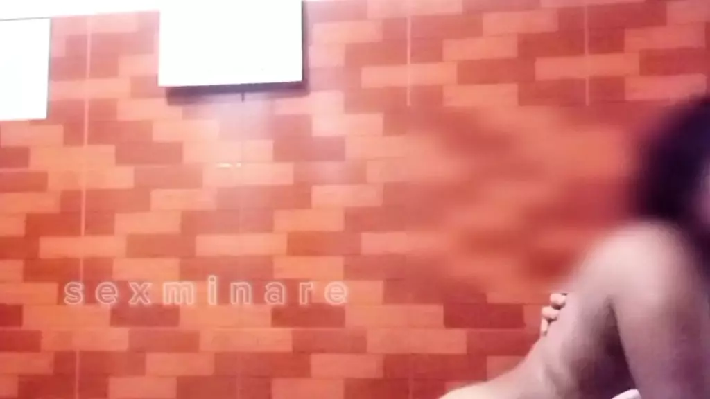 во-вторых, познакомьтесь с моей брюнеткой