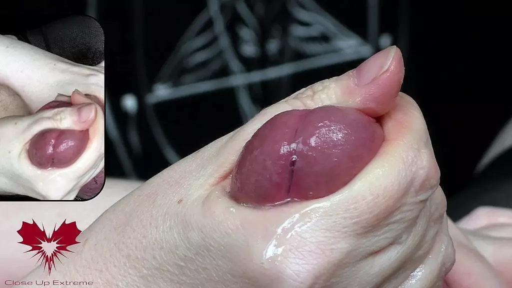 крупный план поглаживания, кончания и травки