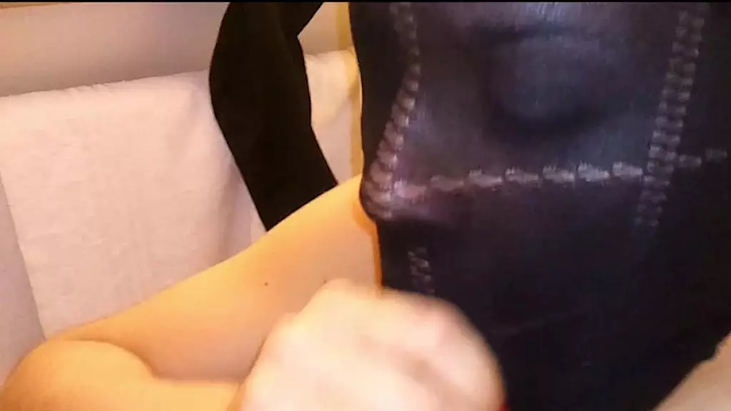 nylonxtreme - обновление №42 - фантазия о минете в нейлоновом чехле