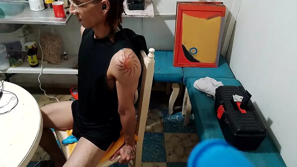 раба erre pro es el cibernauta cubriendo con rupa inside: 2 dildos, 1 ring en el pene y su uretral disscubre a la jastra masturbandose - double penetracion dp. ft. luchiibb_ok