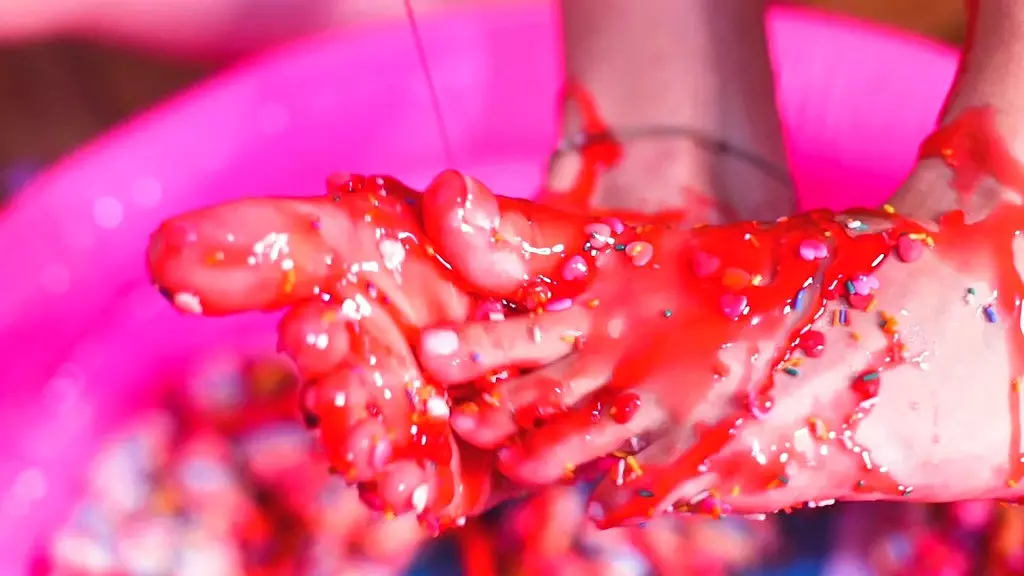 эти девчонки хотят еще грязнее