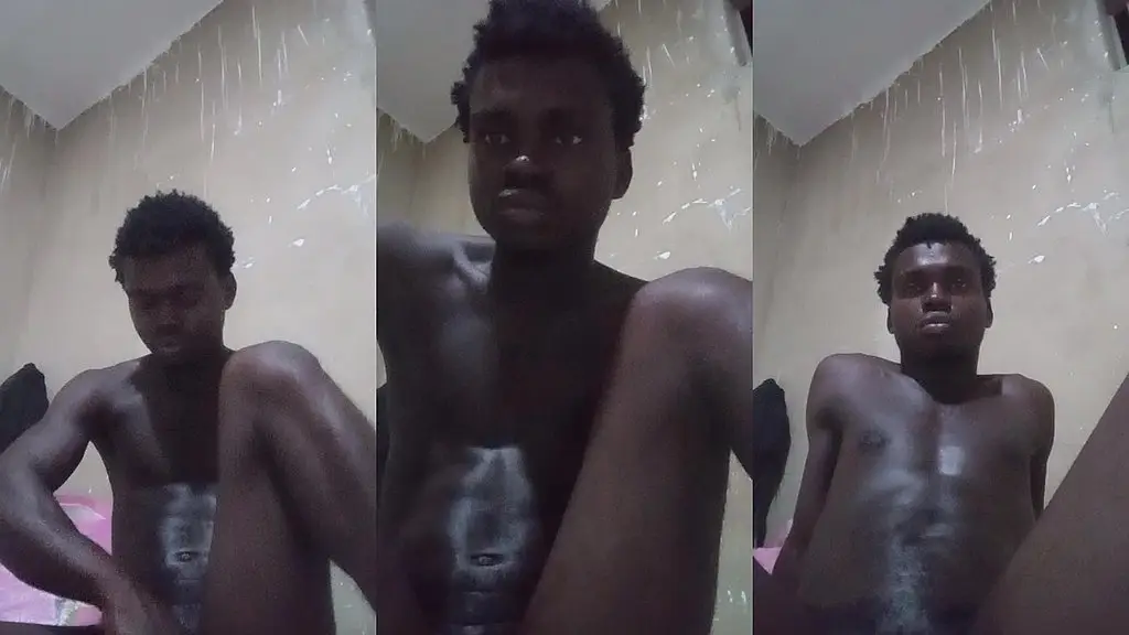 warming up for my upcoming video with my sexy bitch...