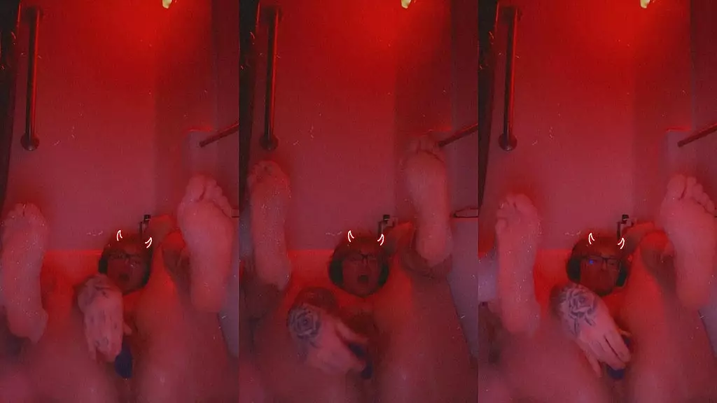 смотри, как я играю сам с собой