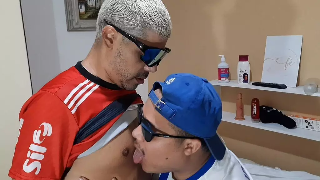 перед тем, как начать игру, вы можете поговорить, esses machos sabem aproveitar as opportunidades - 02