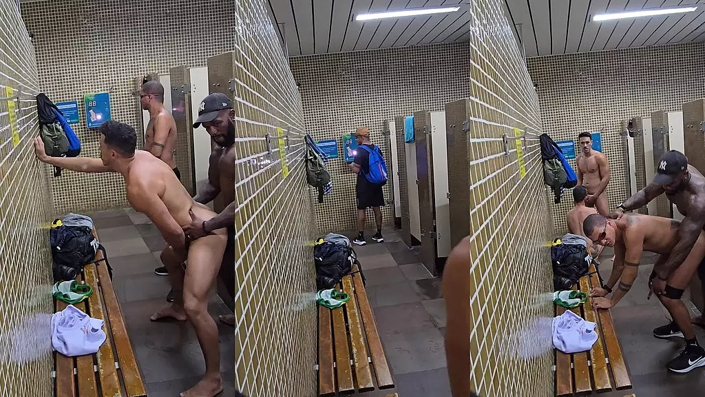 sexo no Banheiro do Terminal de Onibus