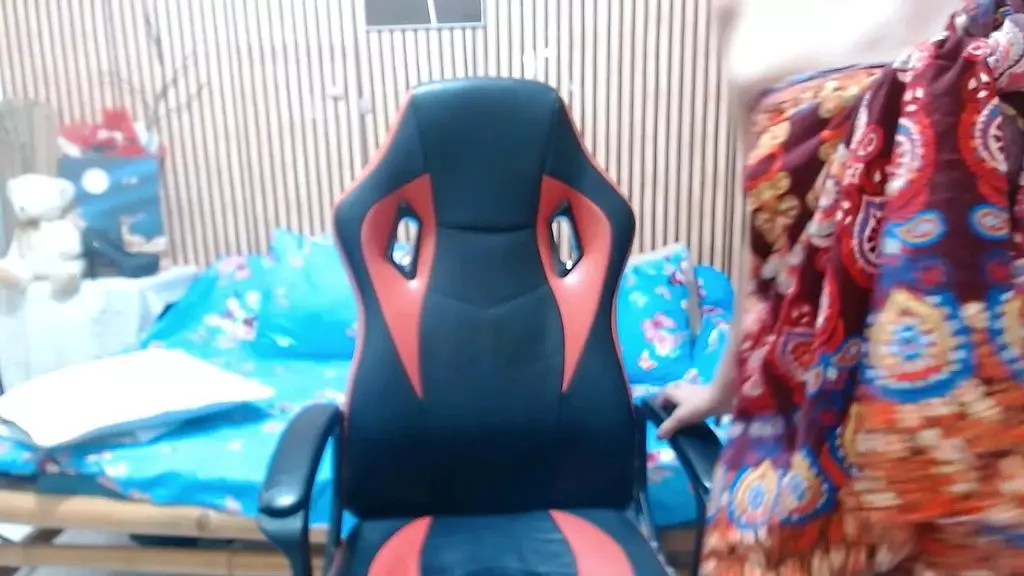 сексуальный приватный стриптиз