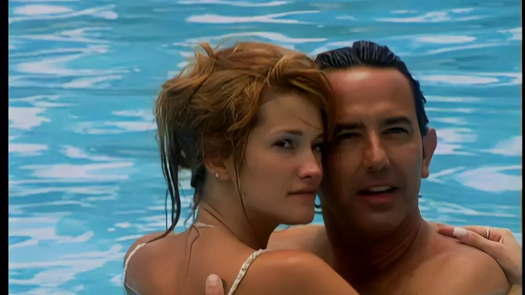 kiera king оседлала этот большой черный член и застонала, почувствовав это крепкое сжатие, и