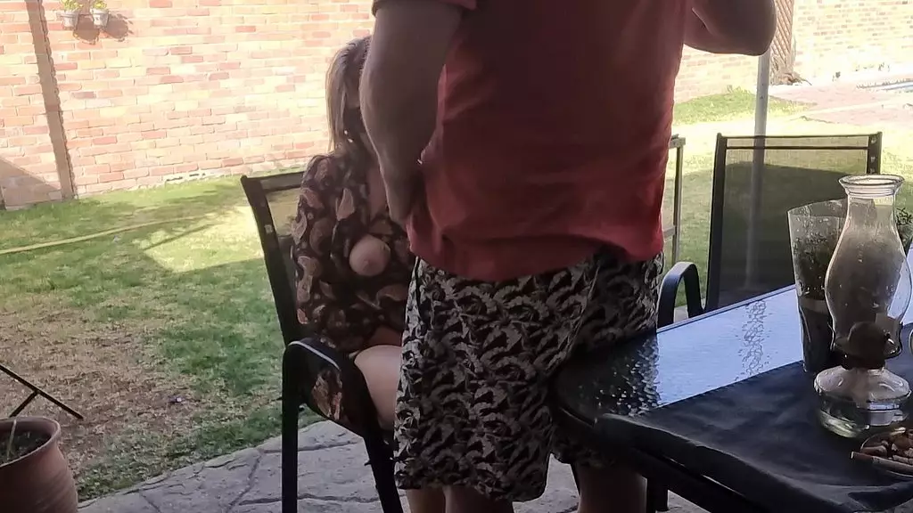 трах на открытом воздухе