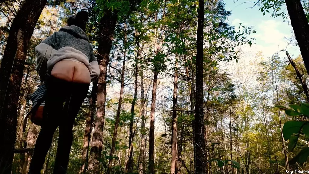 outdoors buttcrack: sage eldritch taking down the hamock